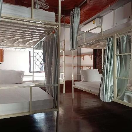 City Backpackers & Travel Luang Prabang Luaran gambar