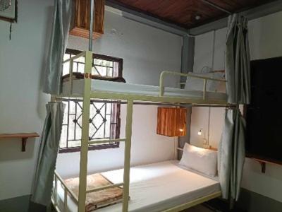 City Backpackers & Travel Luang Prabang Luaran gambar