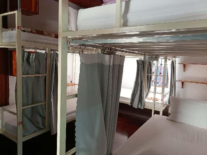 City Backpackers & Travel Luang Prabang Luaran gambar