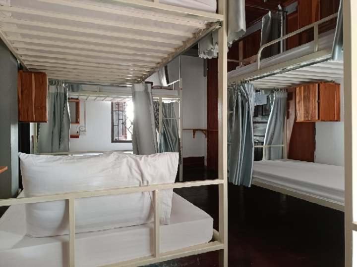City Backpackers & Travel Luang Prabang Luaran gambar